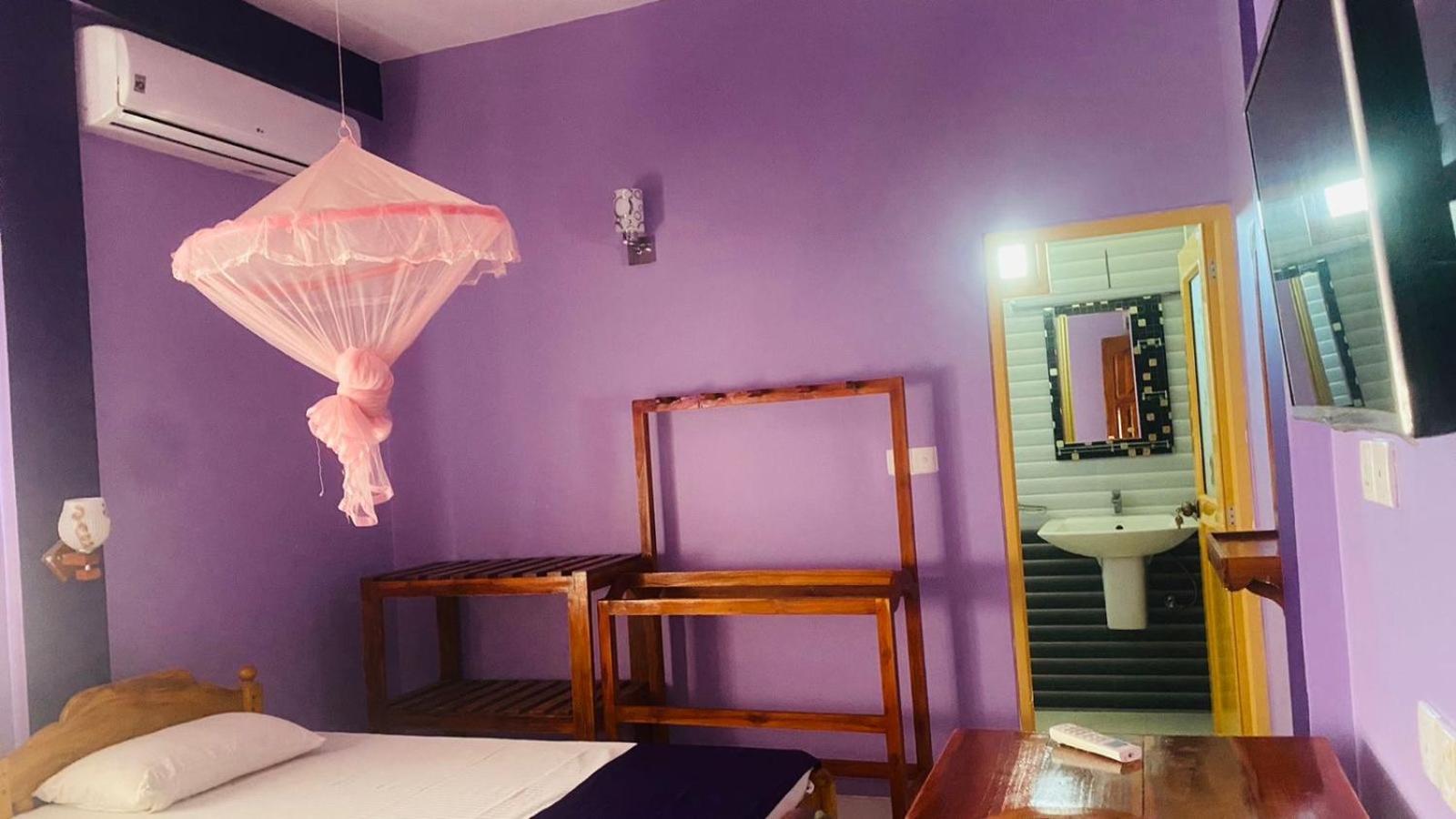 Snp Star Guest House تريكونامالاي المظهر الخارجي الصورة